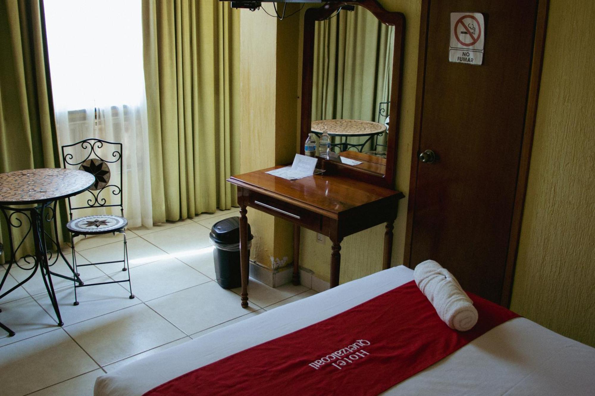 Hotel Quetzalcoatl Coatzacoalcos Bagian luar foto